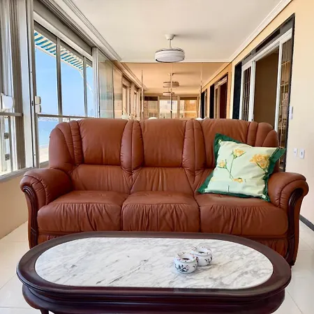 Appartamento Beachfront For 6, 3 Bathrooms, Levante *