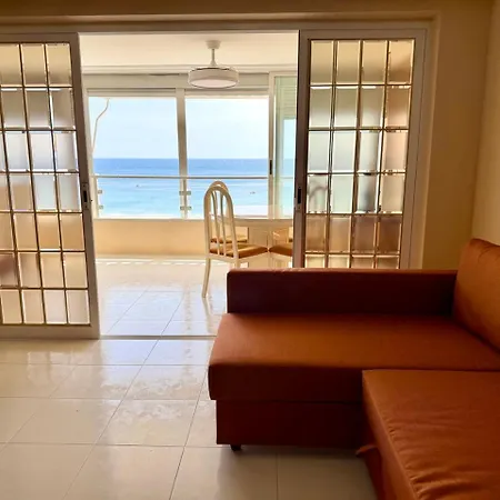 Beachfront For 6, 3 Bathrooms, Levante * Benidorm