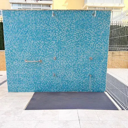 Appartamento Beachfront For 6, 3 Bathrooms, Levante